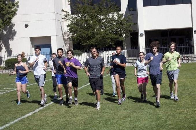 Professor Reynolds leads Running/Jogging class through an interval training work-out